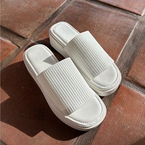 Forever21 Pim Knit Platform Sandal in White
